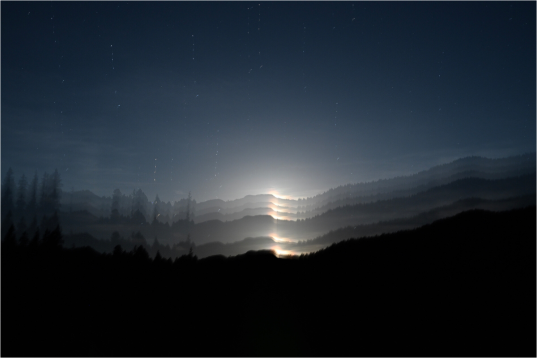 Main image Moonset Opening I